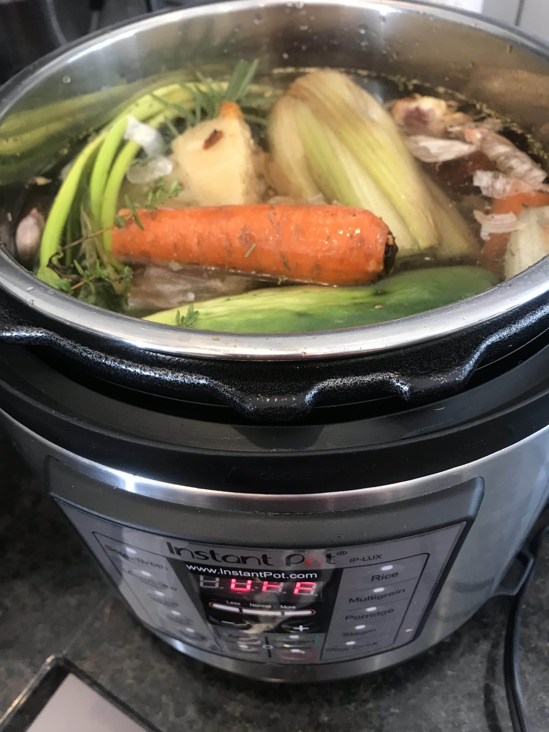 Instant Pot Chicken Broth Recipe